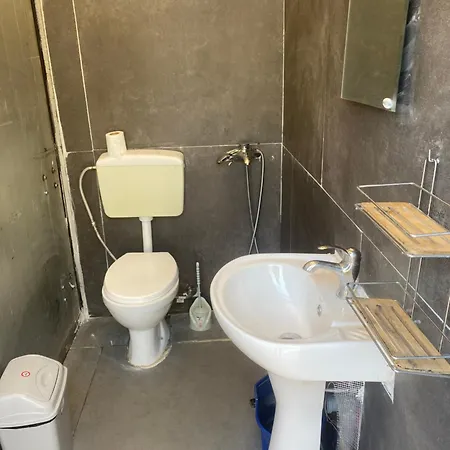 White And Camping Drymades