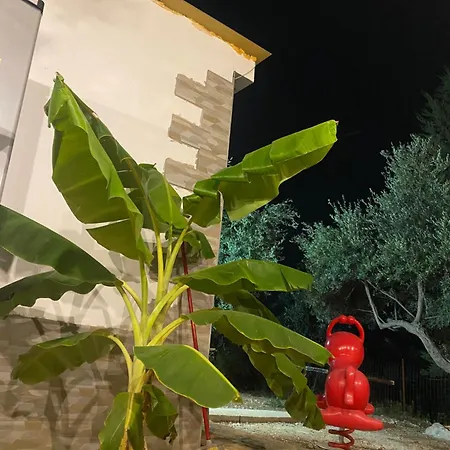 White And Camping Drymades *