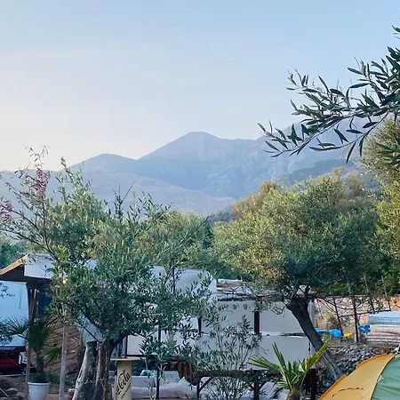 Apartment White And Camping Drymades Dhermi