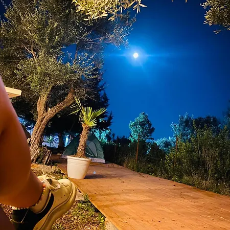 White And Camping Drymades Διαμέρισμα Dhërmi