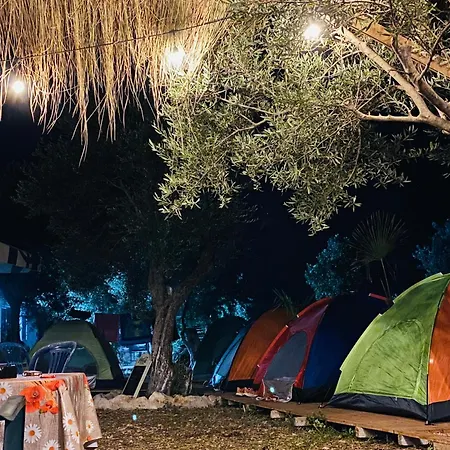 White And Camping Drymades Apartmán Dhërmi