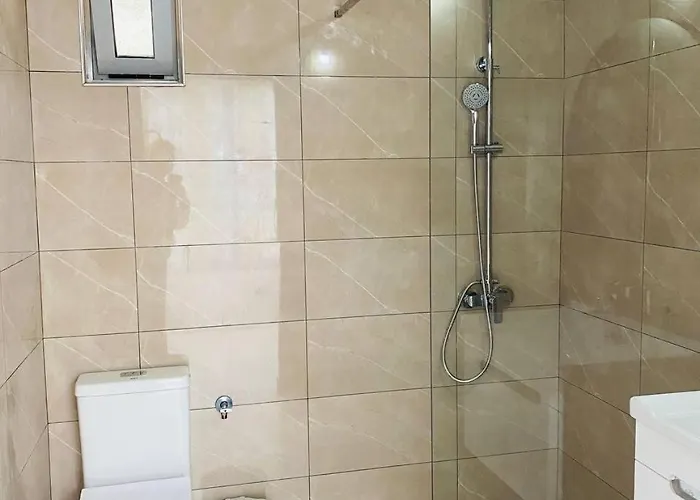 White And Camping Drymades Dhërmi