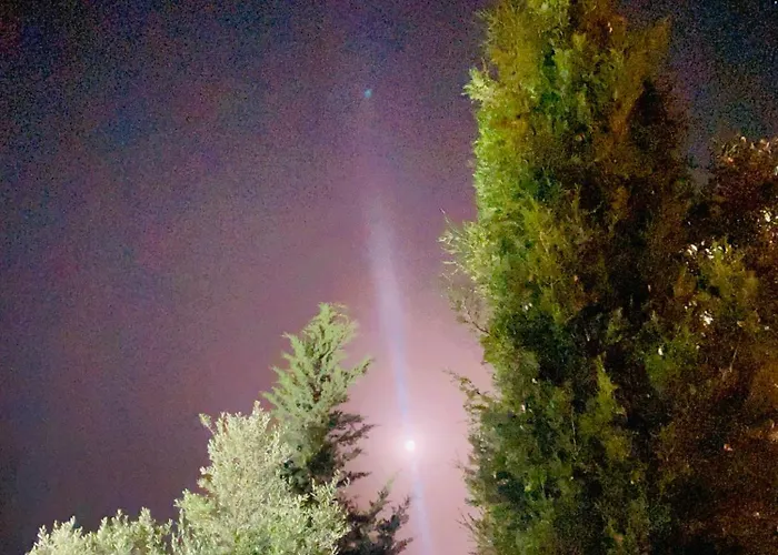 White And Camping Drymades Apartamento