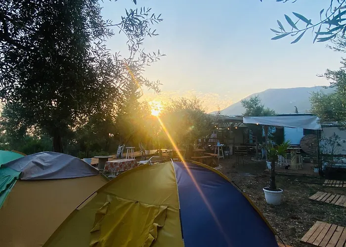 White And Camping Drymades Apartamento Dhërmi