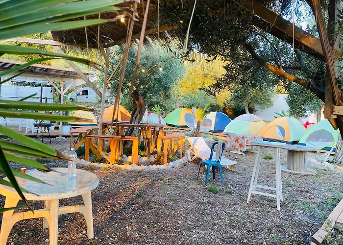 White And Camping Drymades Apartamento *