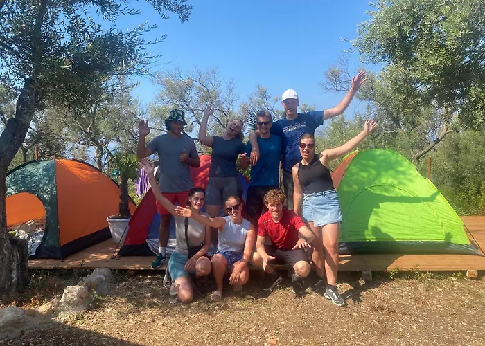 White And Camping Drymades *