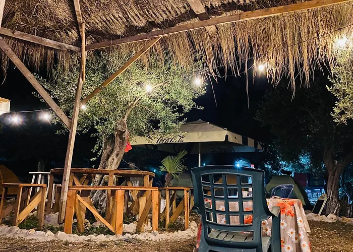 White And Camping Drymades Apartamento Dhërmi