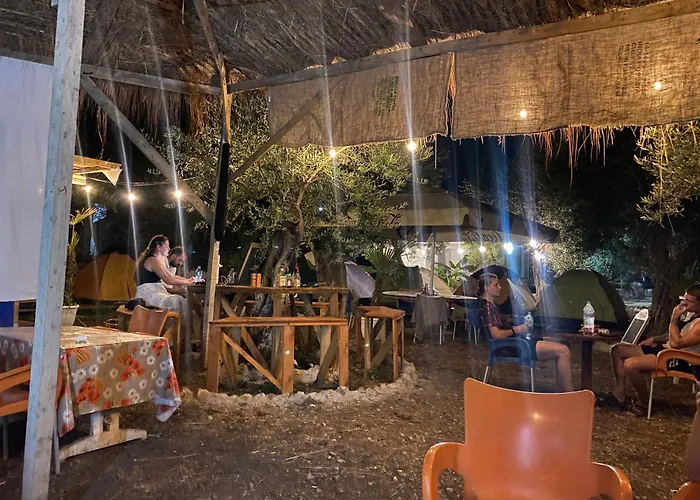 White And Camping Drymades Apartamento Dhërmi